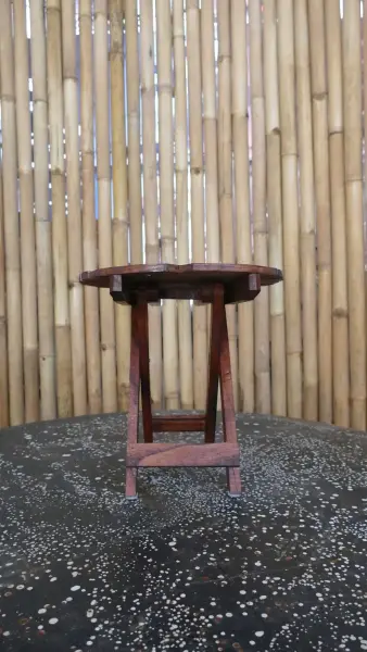 Product image 7 of the product “Folding table in shape of fish, made of wood. 33cm Height. Dark Brown lacquered. ”